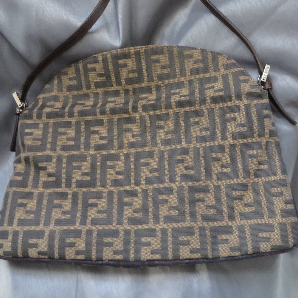 ❤️ Auth FENDI Double Flap Zucca Canvas & Leather Shoulder Bag Italy +DUSTBAG - Picture 7 of 15
